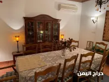 صورة مشابهة